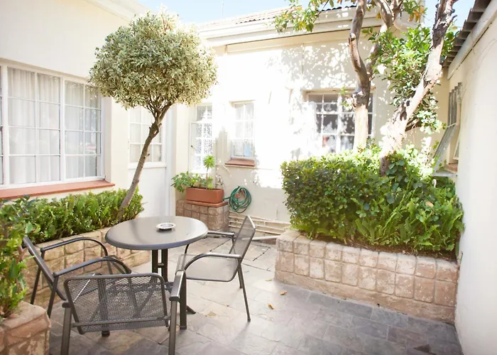 Brenwin Guest House